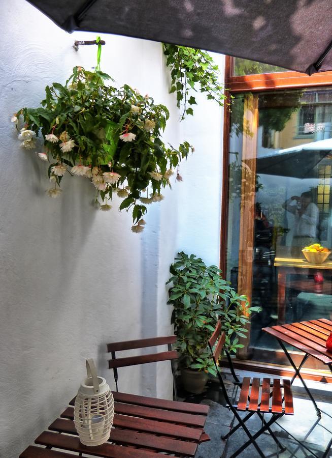 Hostel Lybeer Private Rooms Just For Two! Brujas Exterior foto
